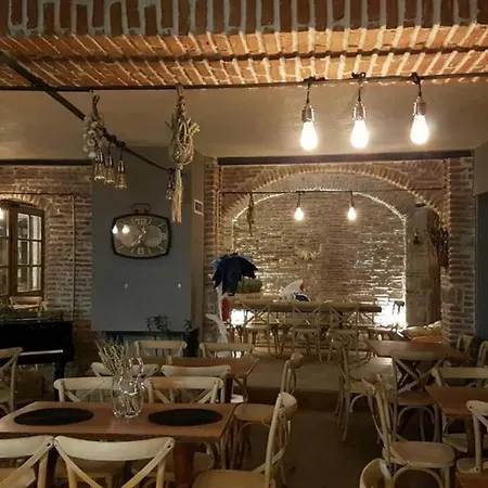 Le Petit Paris - Pazari Korce