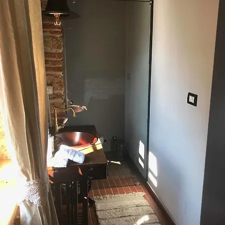 Hotel Le Petit Paris - Pazari *