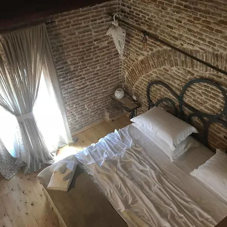 Le Petit Paris - Pazari * Korce